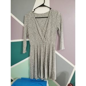 ✨5 for $18 Grey vneck dress